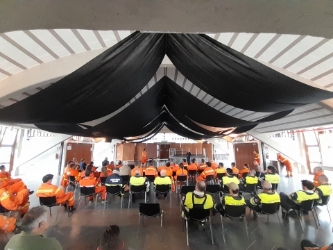 Debriefing